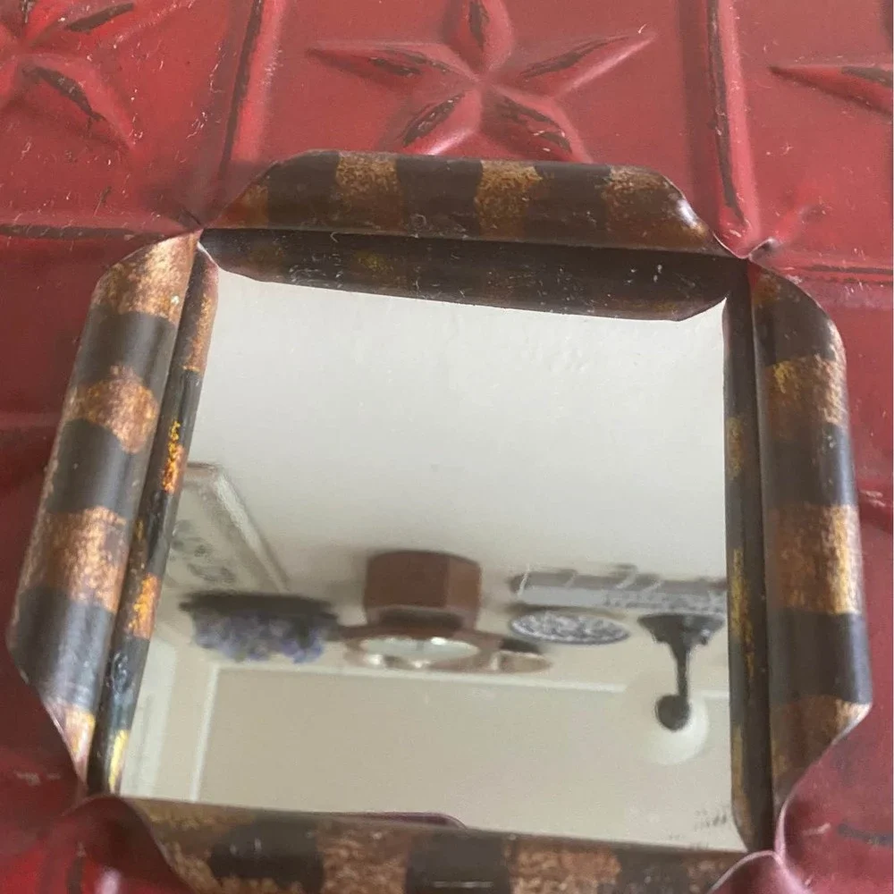 Red Distressed Look Square Star Mirror 12x12